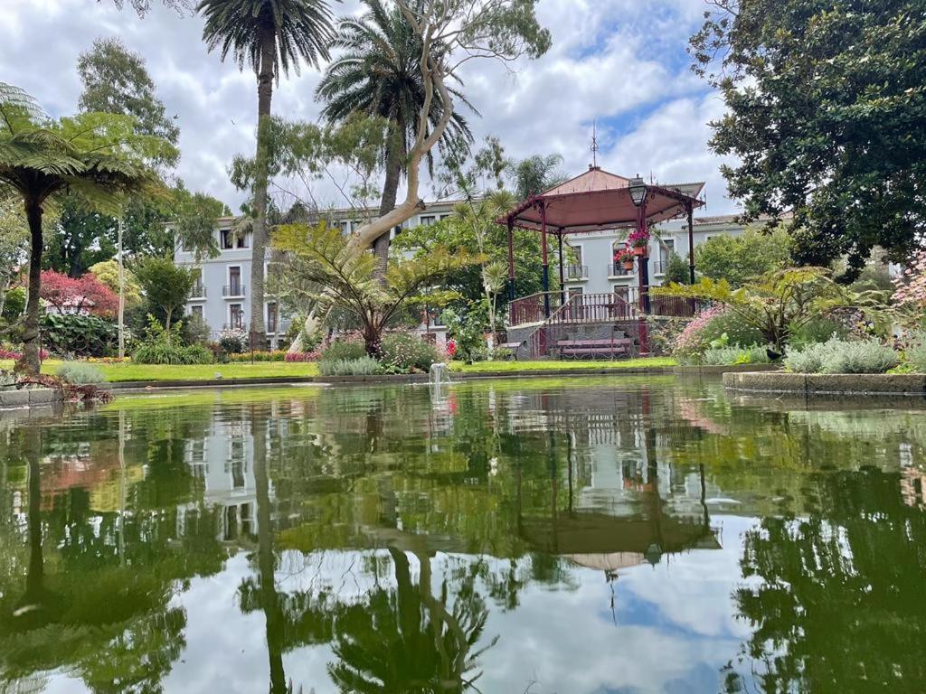 Casa Às Dez Angra do Heroísmo Exterior foto