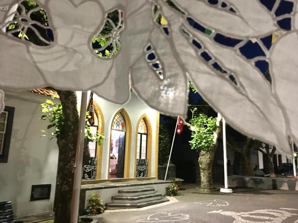Casa Às Dez Angra do Heroísmo Exterior foto