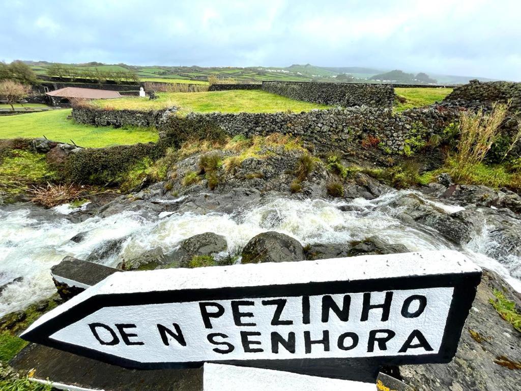 Casa Às Dez Angra do Heroísmo Exterior foto