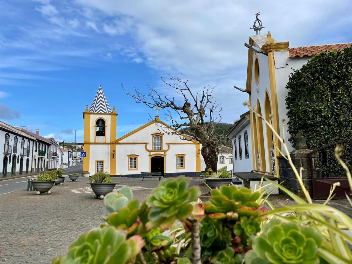 Casa Às Dez Angra do Heroísmo Exterior foto